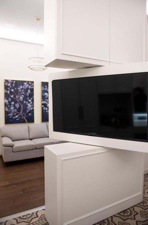 Jensen Luxury Suites Rhodes City Buitenkant foto