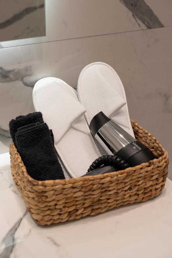 Jensen Luxury Suites Rhodes City Buitenkant foto