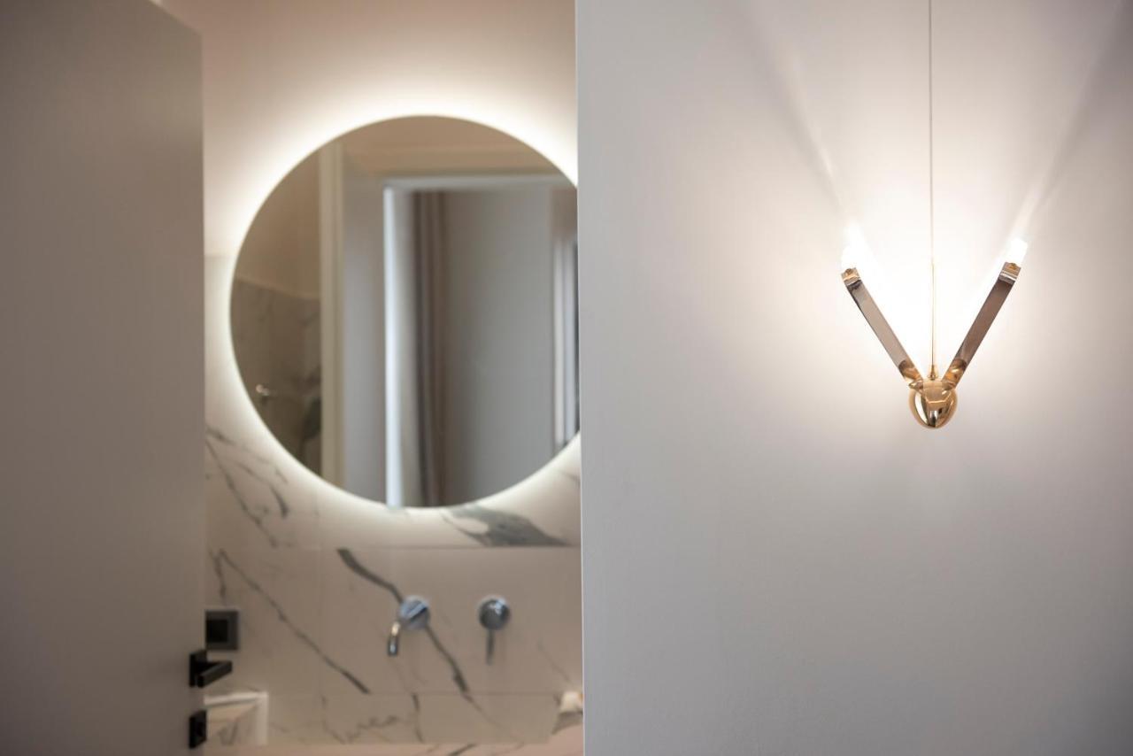 Jensen Luxury Suites Rhodes City Buitenkant foto
