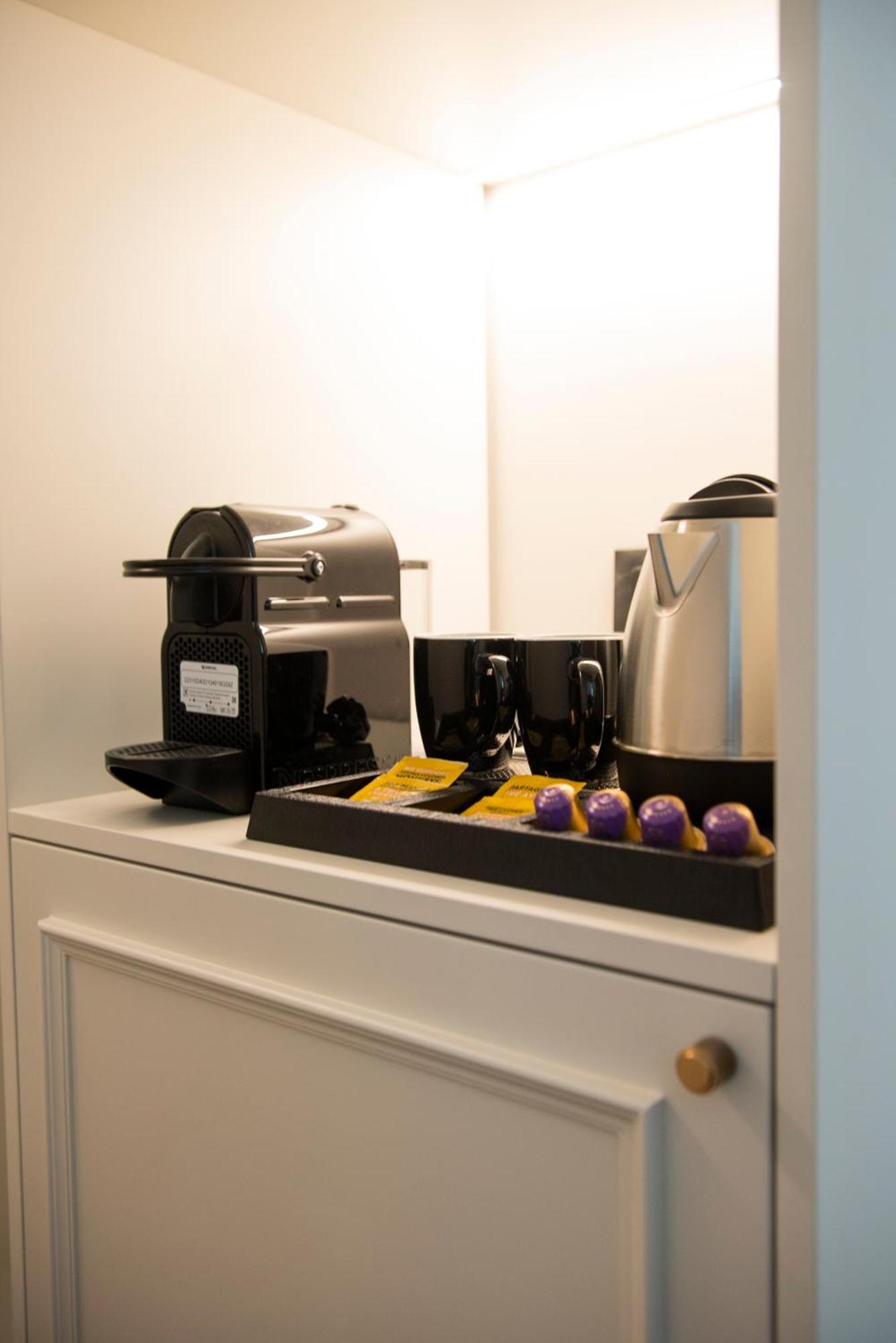Jensen Luxury Suites Rhodes City Buitenkant foto